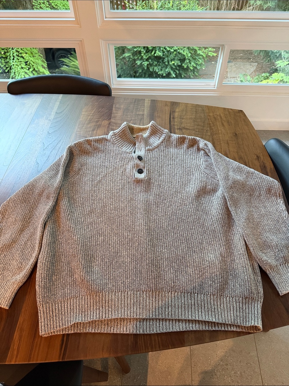 G.H. Bass & Co. Gray Ribbed Mock-Neck Henley Sweater